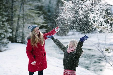 2 Hour Winter Wilderness Walk with Wildlife Tracking 