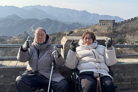 Full Day Guided Exploration of Beijing Badaling Great Wall