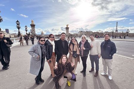 Paris Beautiful Private Guide & Driver 