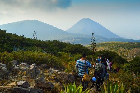 Guided hike to Santa Ana Volcano in El Salvador