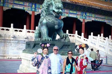 Explore The Heart of Beijing: The Top 4 Must-Visit Spots in 1 Day
