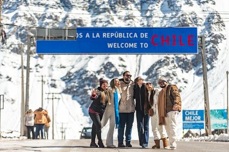 Portillo Full Day Andean Escape with Gourmet Picnic