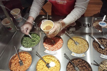  Yokohama’s Fun Museum with Cup Noodles Making