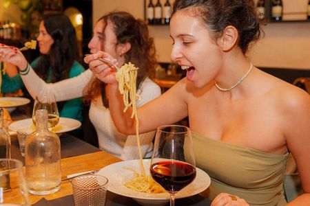 Trastevere Food Tour: Walk, Taste & Sip Through Rome’s Local Life