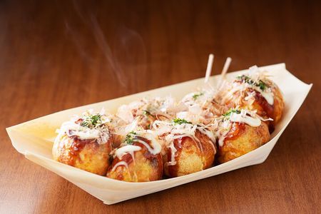 1 hour Takoyaki and Okonomiyaki cooking class in Kyoto