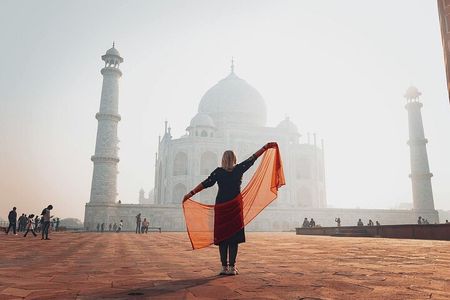 Same Day Taj Mahal Sunrise & Agra Fort Tour from Delhi (Private)