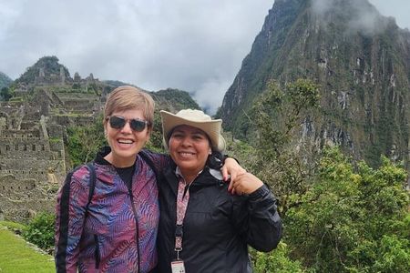 Private Tourist Guide EN Machupicchu (Hot Waters).