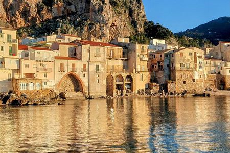 Cefalú Boat Tour with aperitif at sunset