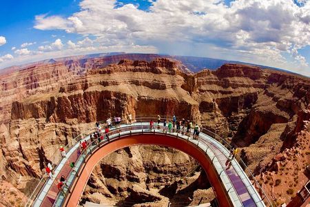Grand Canyon West, Hoover Dam Stop and Optional Lunch and Skywalk