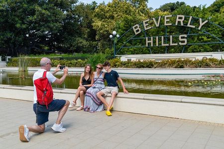 Hollywood, Beverly Hills and Celebrity Homes Open Air Van Tour