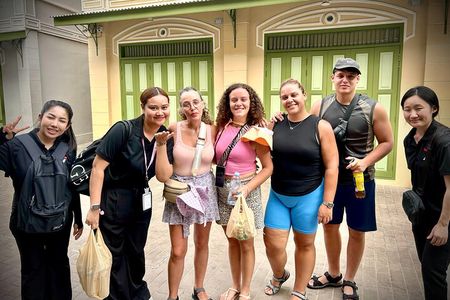 Bangkok Private Guide In and Around 