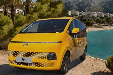 Mallorca tour in luxury van in small group min.3/max.6 People