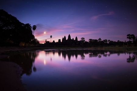 1-Day Angkor Wat Sunrise & All Interesting Temples Private Tour