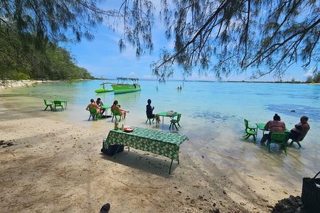 Activity/Excursion Lagoon Tour to Moorea by Canoe 6 hours