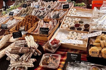 Lunch in Provence: Discovering Local Flavors in Aix-en-Provence