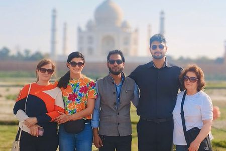Same Day Agra Tour to Taj Mahal, Agra Fort & Itmad-ud-Daula
