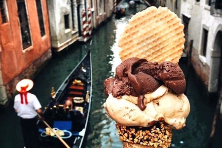 Pastamania in Venice with Wine Tasting and Gelato