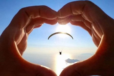 Paragliding Flight Experience in Niterói, Rio de Janeiro