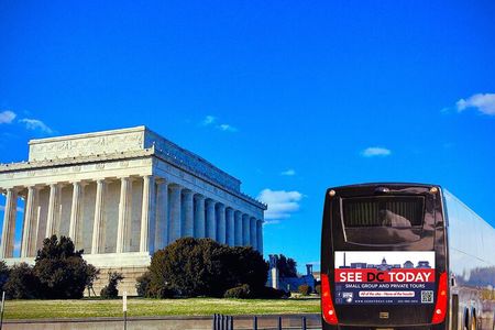 Private Washington, DC Tour for Small Groups (Up to 15 Guests)