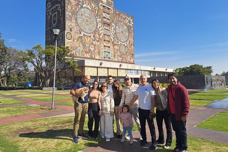 Guided Tour of the Unam Murals 