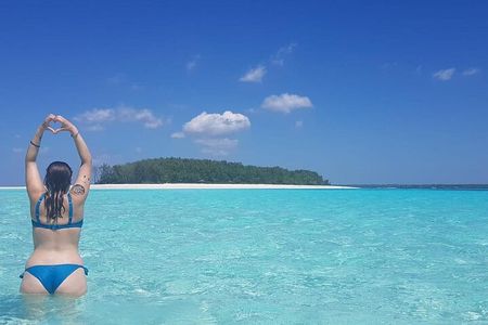Mnemba Island Half Day Live Aquarium With Transfer - Zanzibar