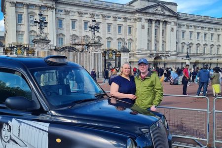 London Layover Private Black Cab Tour with Heathrow Hotel Pick Up