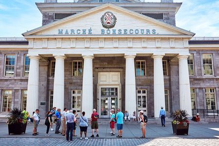 Old Montreal Walking Tour with Local Guide
