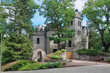 Half-day Ancient Ruins and Castles: Von Glehn Park, Padise, Rummu