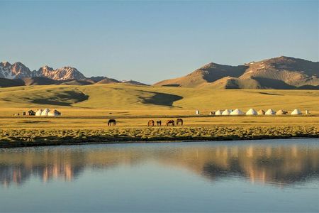 2-Day Small-Group Nomadic Adventure to Song Kul Lake