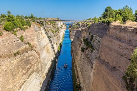 Half Day Ancient Corinth and Canal VR Audio Guided Tour