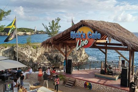 Negril Beach, Ricks Cafe and Margaritaville from Montego Bay