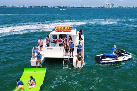 3 Hour Party Boat Jet ski Banana Tube and open bar in Miami 