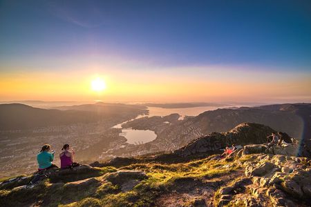 Bergen by night: Mount Ulriken & Floyen Cable Car Tour