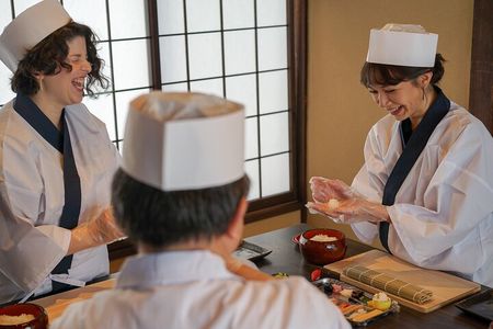 Sushi Making Experience with a Professional Chef