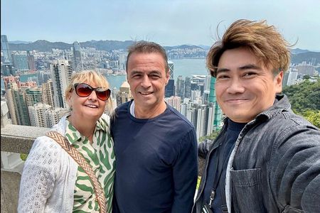 Hong Kong Private Tour with Master Storyteller (Full or Half Day)