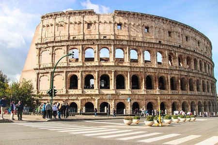 Rome: Colosseum, Forum, and Palatine Hill 3 hr Tour