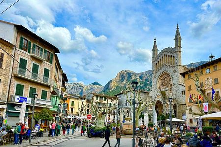 PRIVATE TOUR Port de Sóller, Sóller & Sa Foradada Sunset