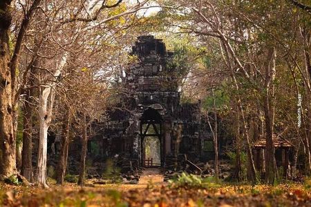 Sacred Angles Luxury Photo Expedition Koh Ker BengMealea Temple