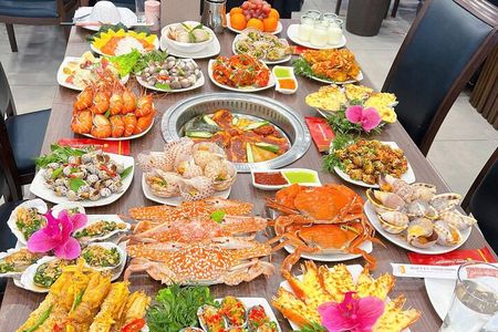 Ho Chi Minh City Sightseeing & Mekong Delta My Tho Ben Tre Tour