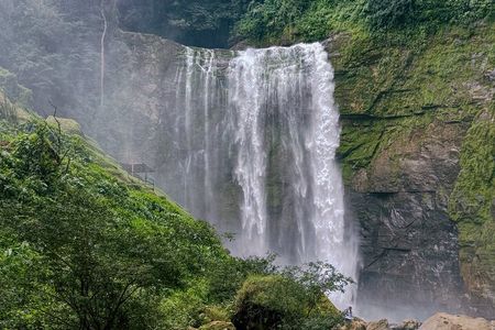 Eco Chotanles waterfalls from Uvita