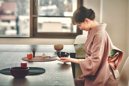 Tokyo Tea Ceremony Experience – Matcha, Kimono, and Sweets