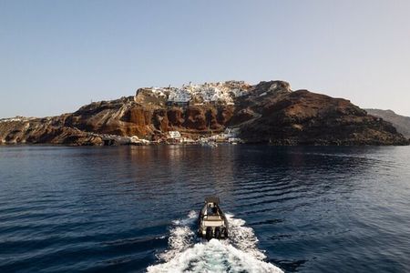 Santorini & Thirassia: Two-Day Island Experience