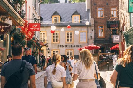 Shore Excursion: Private Walking Tour with Funicular