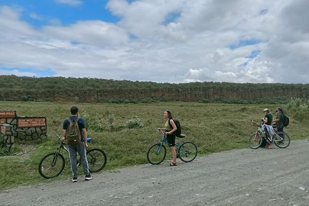 Day tour to Hell's Gate National Park and Lake Naivasha Boat Ride
