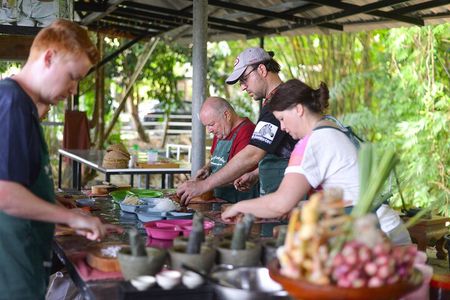 Ya's Krabi Thai Cookery School