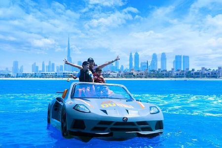 Private Jet Car Ride in Dubai