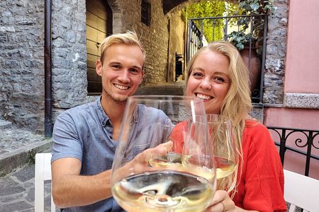 Varenna: guided Walking Tour with Wine & Food tasting