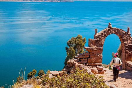 Full Day Tour Uros and Taquile Islands (Speed Boat)