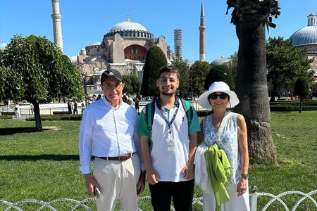 Istanbul's Old City: Iconic Landmarks, Hidden Layers & Hammam 