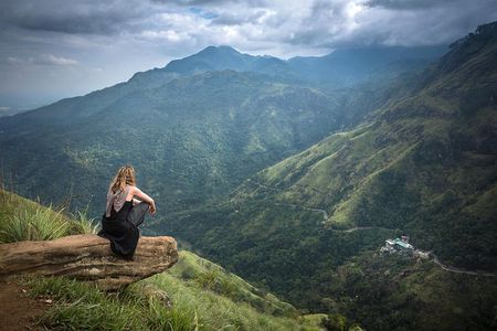 Ella Experience with Picturesque Tea Estate and Train Journey